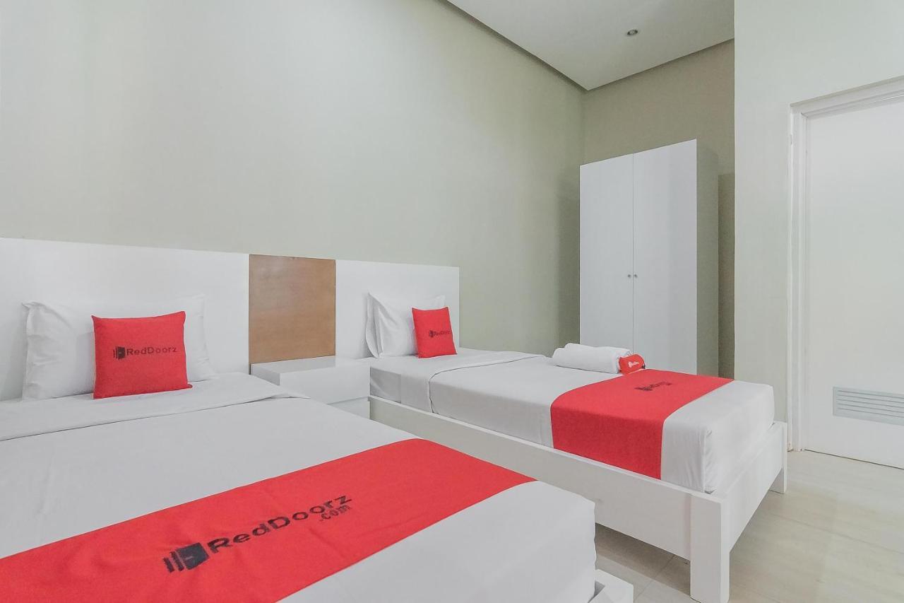 Reddoorz Resort Syariah Near D'Castello Ciater Subang Buitenkant foto