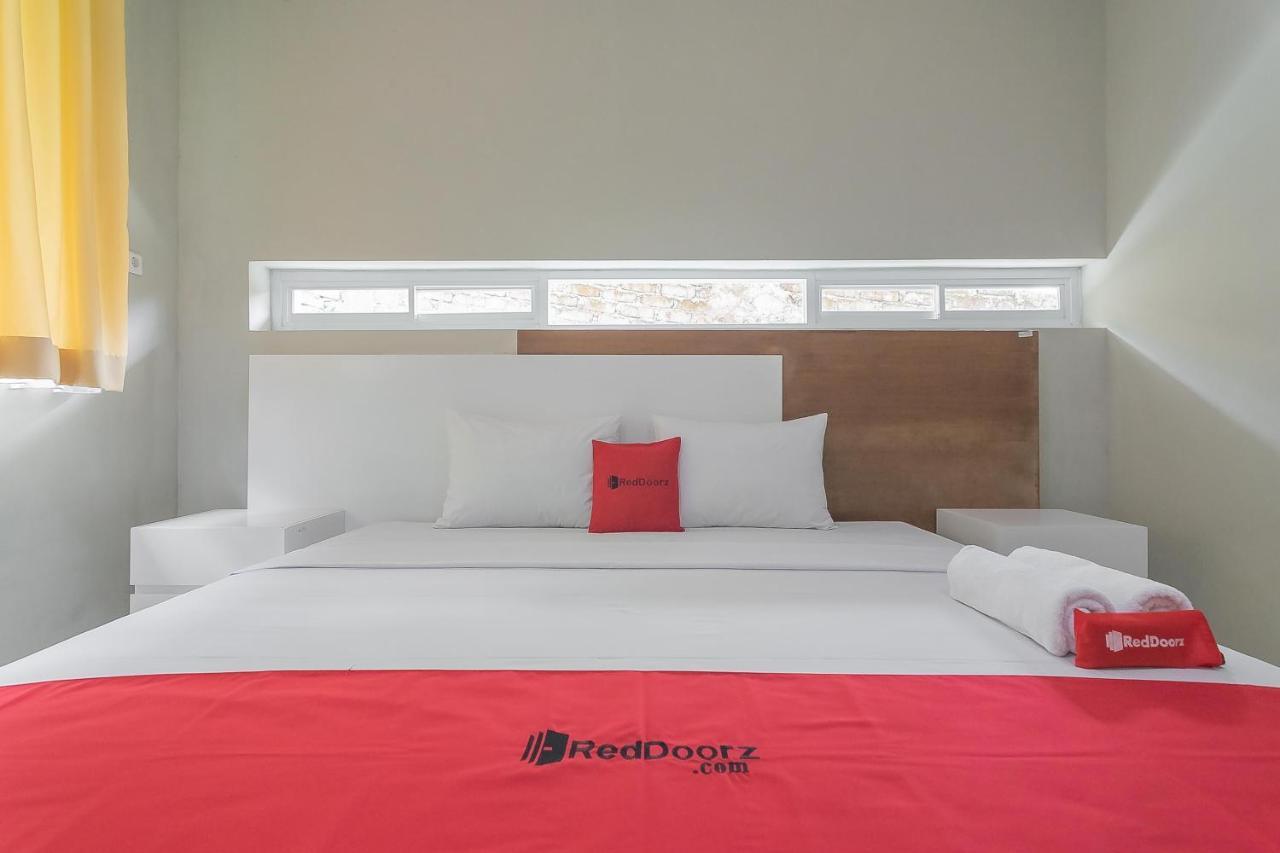 Reddoorz Resort Syariah Near D'Castello Ciater Subang Buitenkant foto
