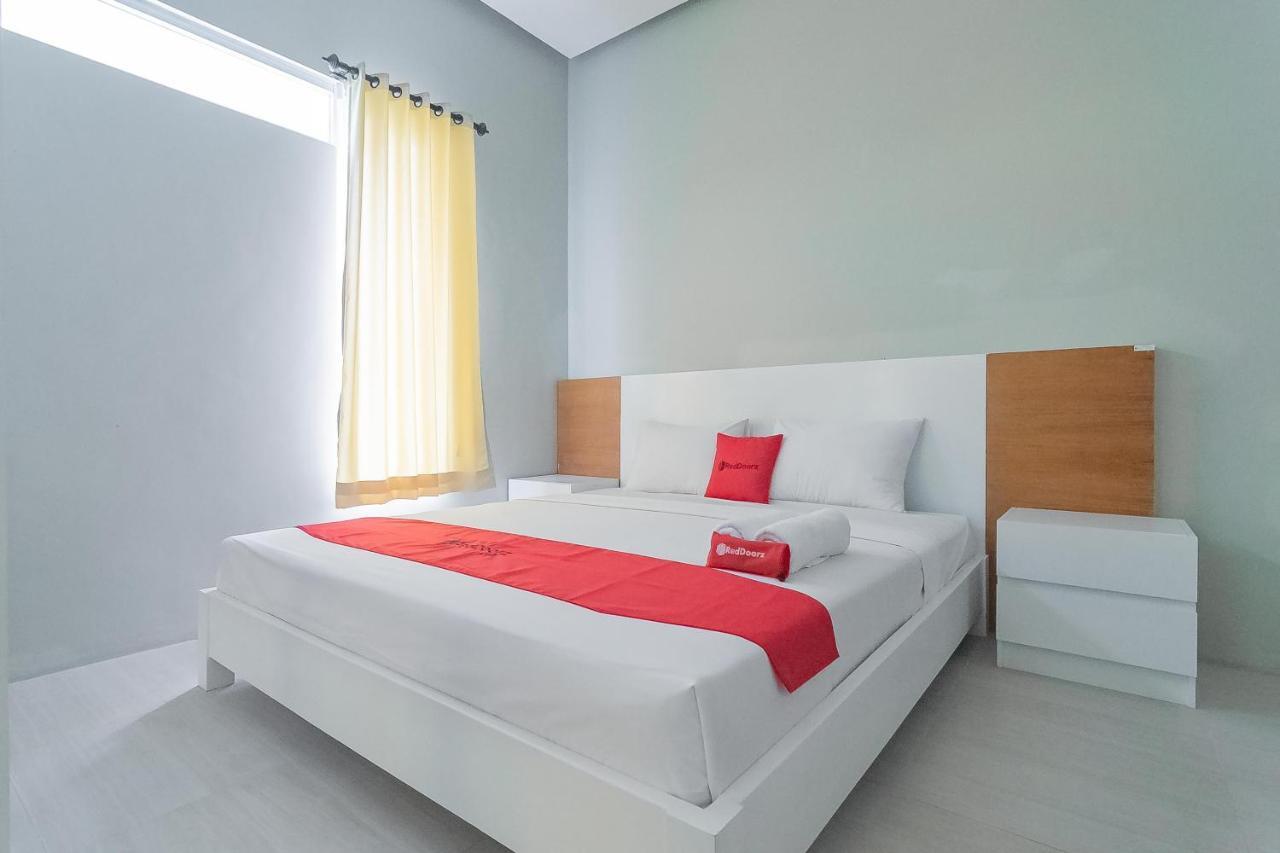 Reddoorz Resort Syariah Near D'Castello Ciater Subang Buitenkant foto