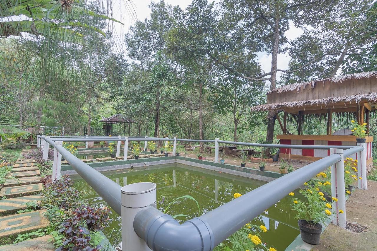 Reddoorz Resort Syariah Near D'Castello Ciater Subang Buitenkant foto